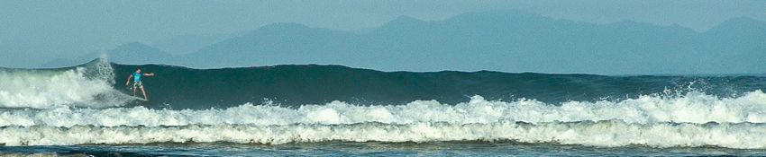 Boca Barranca noseriding on an overhead wall.